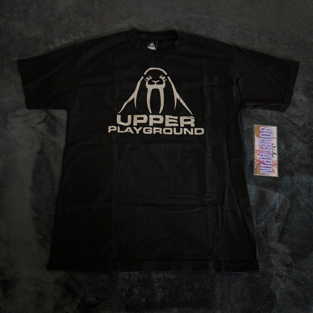 Upper Playground San Francisco Walrus Graphic Black Men’s Medium Pocket T-Shirt